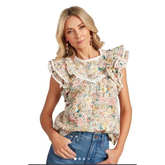 Trish Scully Tops - Trish Scully Size 8 Cotton Embroidered
Blouse With A Floral Print ruffle sleeve